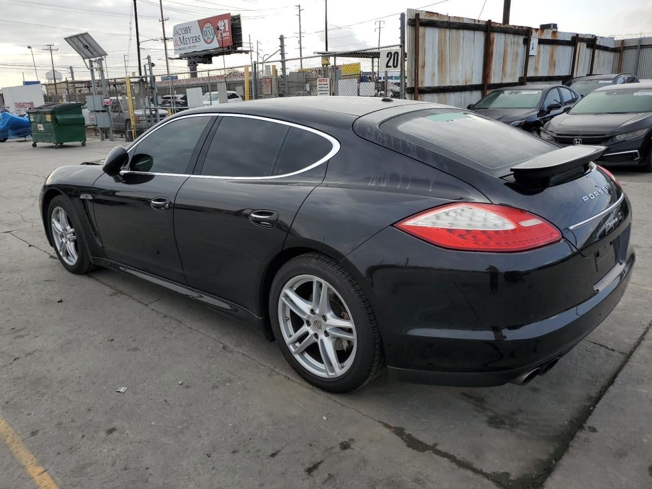 2010 Porsche Panamera S - Фото 2