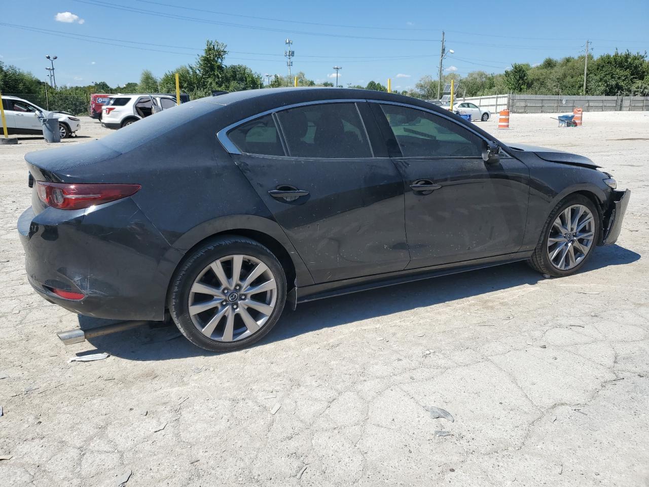 2019 Mazda 3 Premium - Фото 3