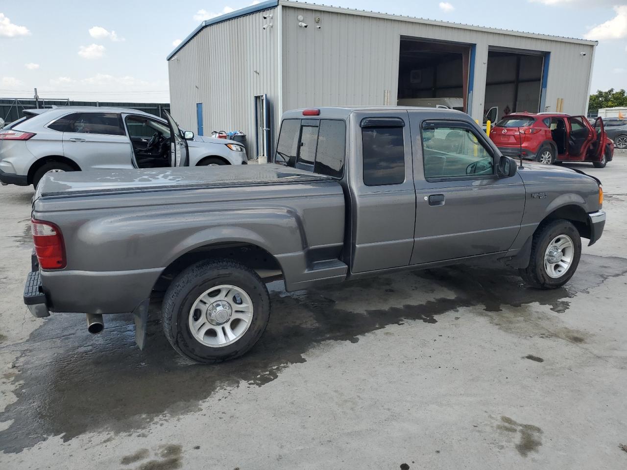 2004 Ford Ranger Super Cab - Image 3