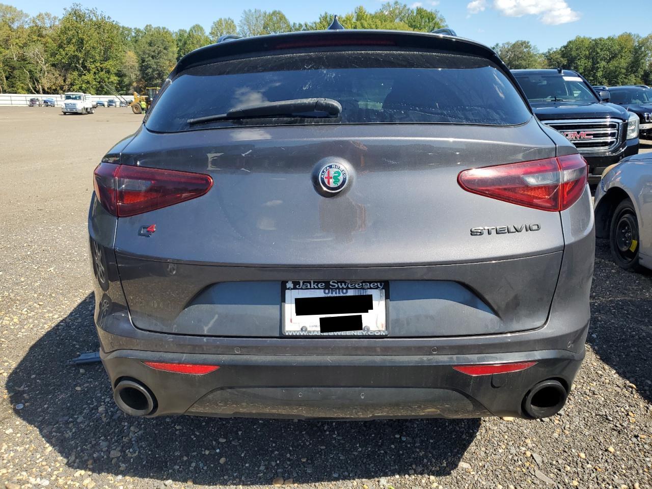 2019 Alfa Romeo Stelvio Ti - Image 6