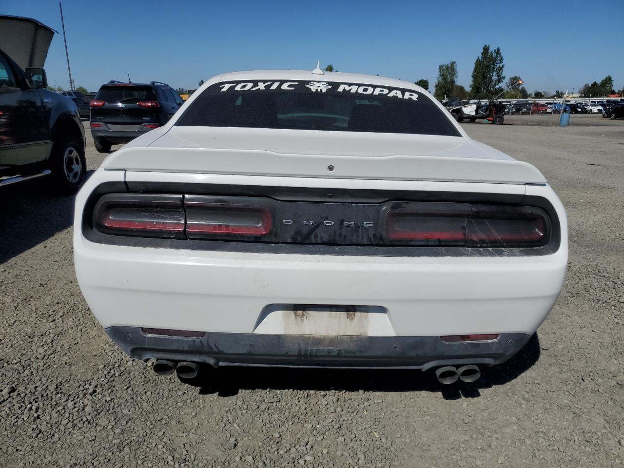 2015 Dodge Challenger Sxt - Image 6