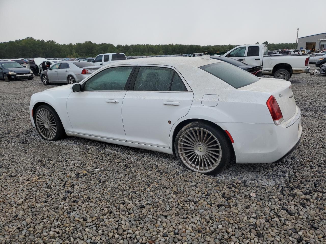 2015 Chrysler 300 Limited - Image 2