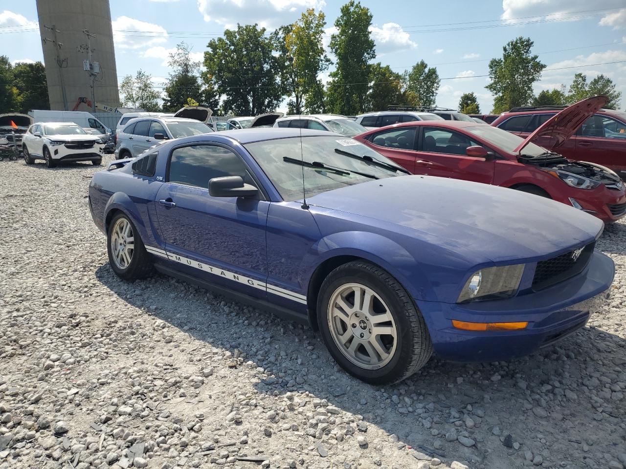2005 Ford Mustang - Фото 4