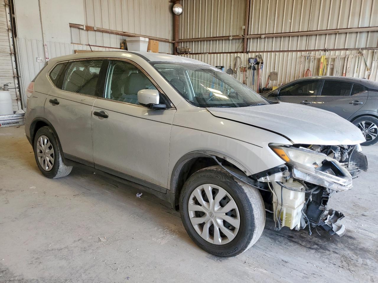 2016 Nissan Rogue S - Фото 4