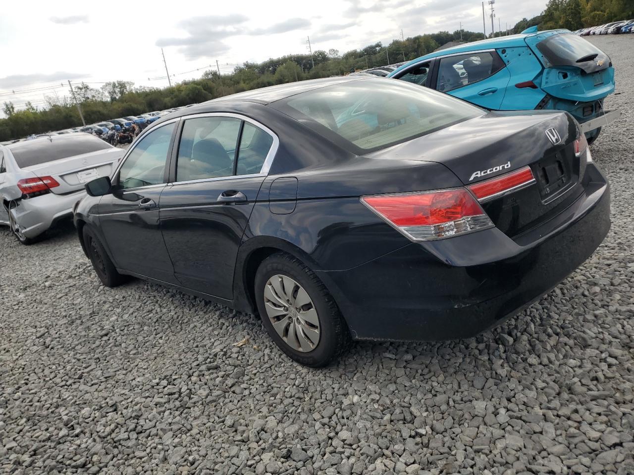 2011 Honda Accord Lx - Фото 2