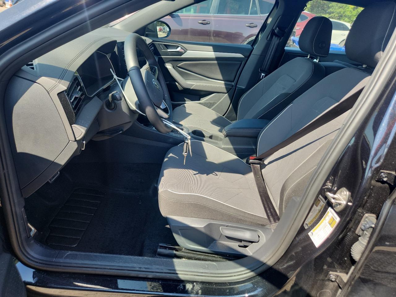 2025 Volkswagen Jetta Sport - Фото 7