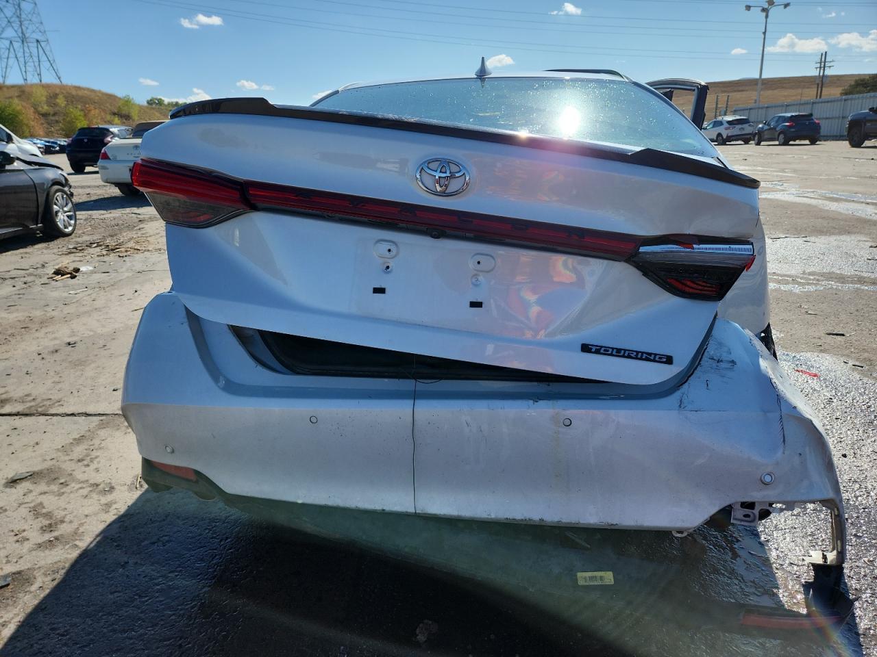 2020 Toyota Avalon Touring - Фото 6