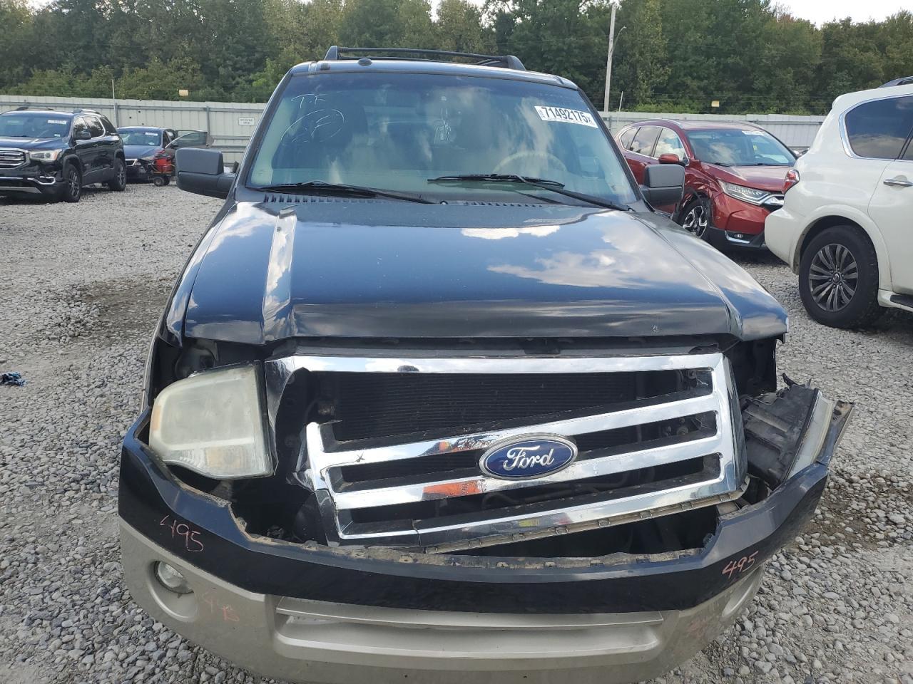 2011 Ford Expedition Xlt - Фото 5