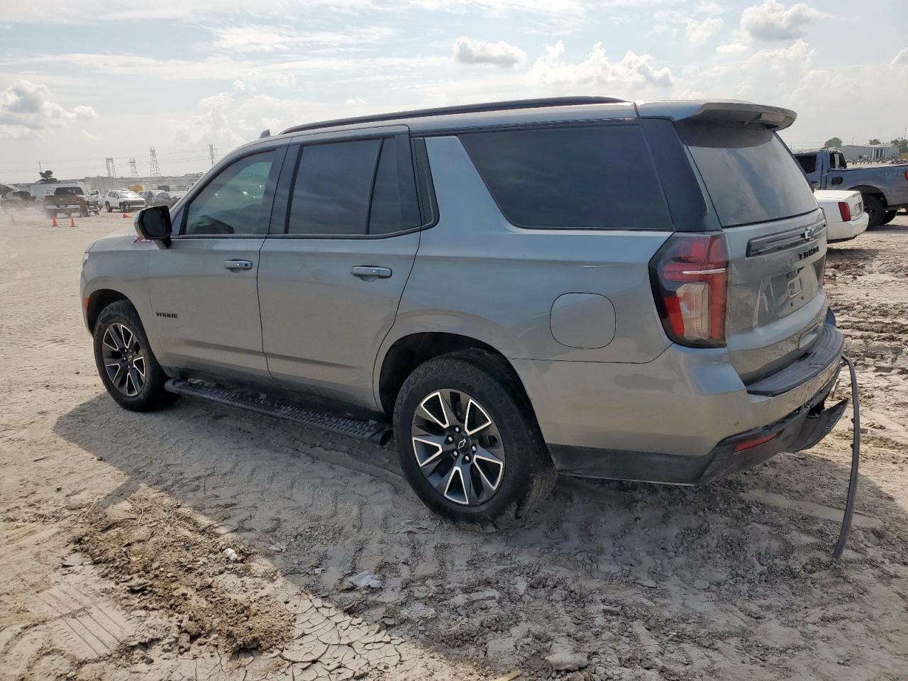2023 Chevrolet Tahoe K1500 Z71 - Фото 2