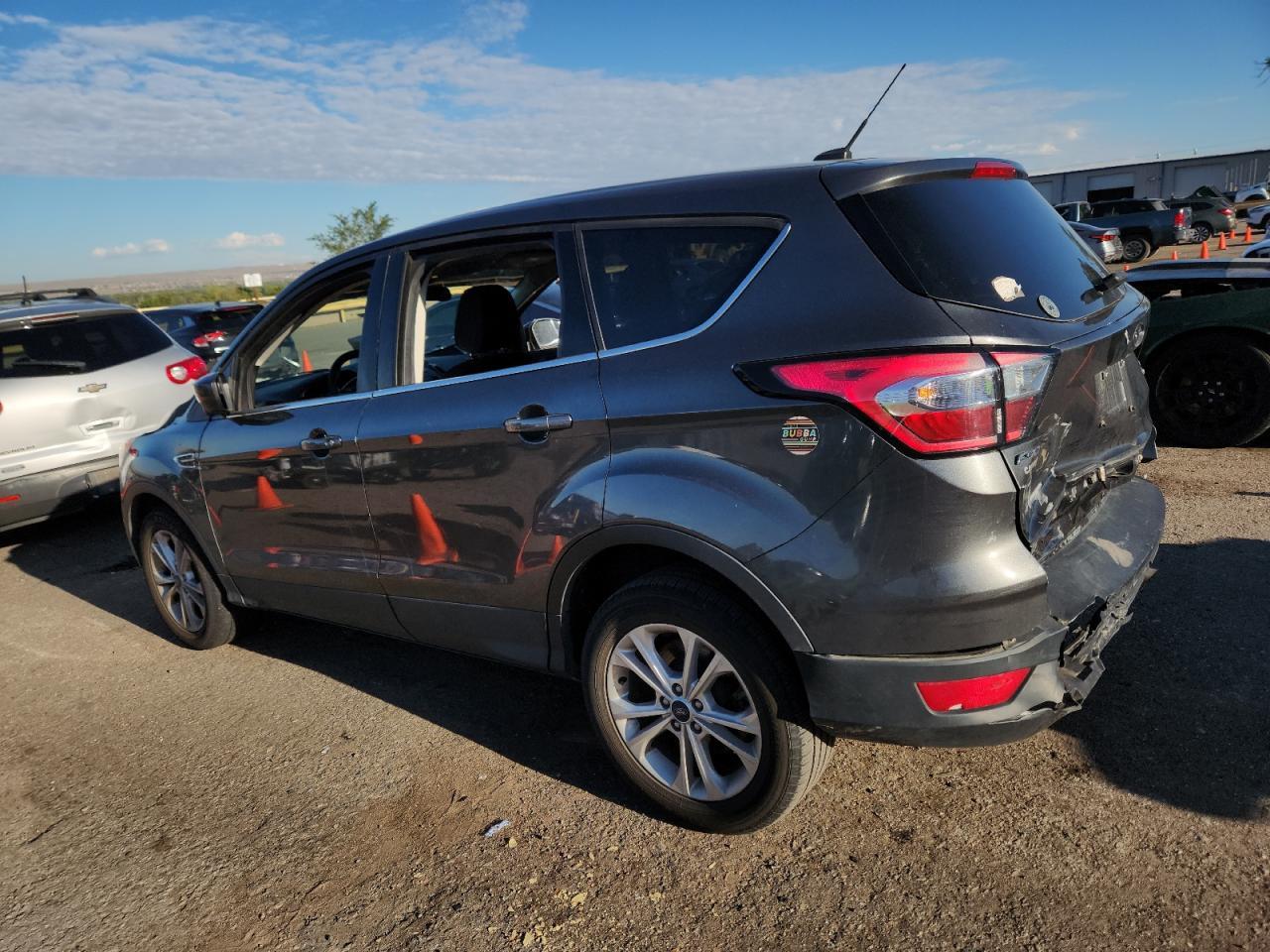 2017 Ford Escape Se - Фото 2