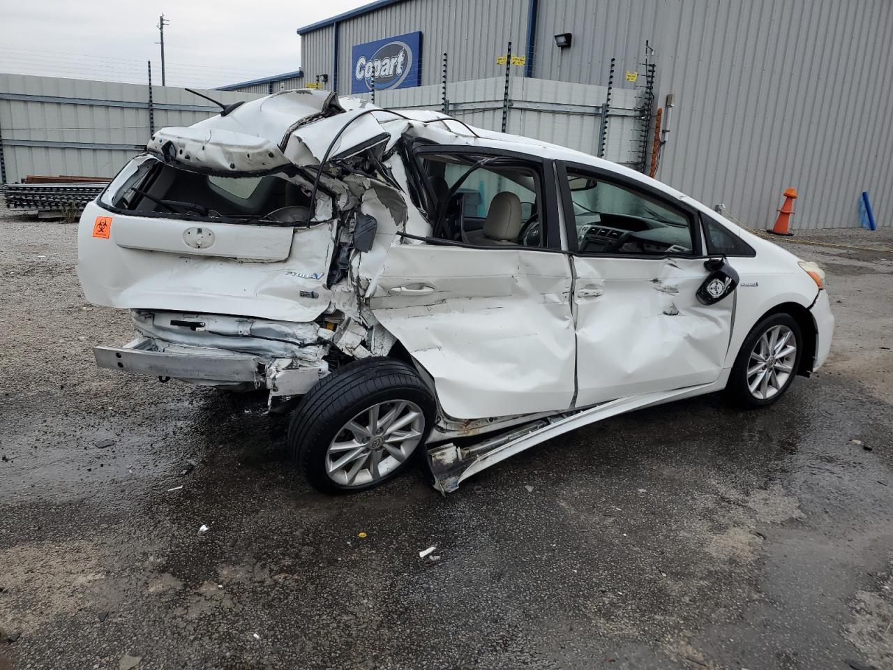 2012 Toyota Prius V - Фото 3