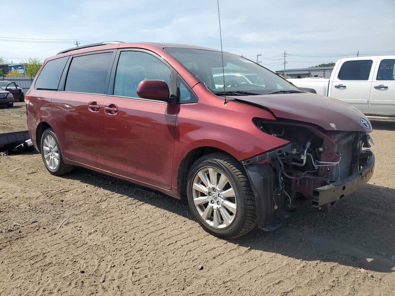 2013 Toyota Sienna Le - Фото 4