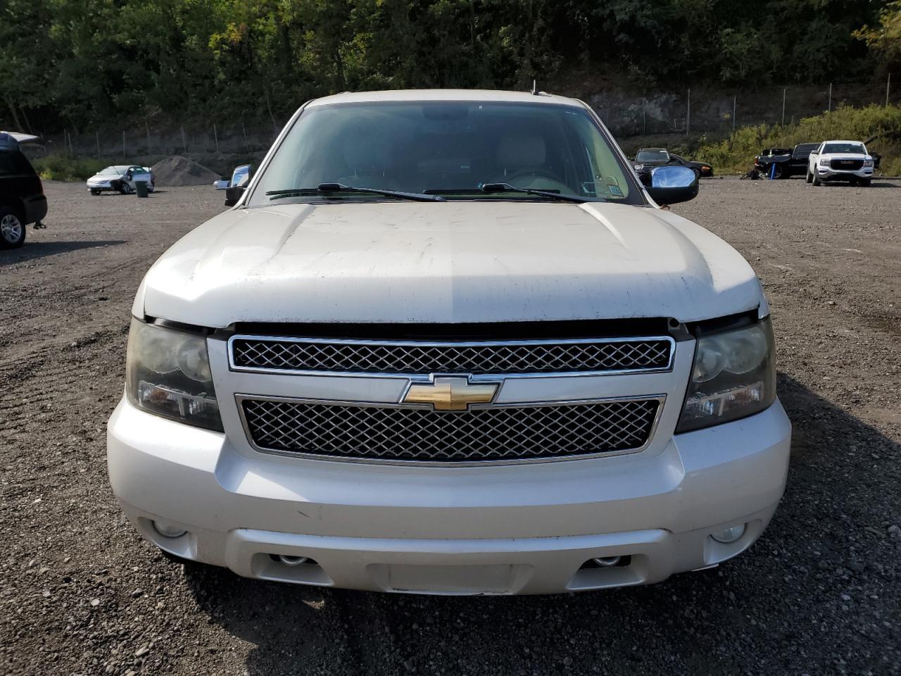 2011 Chevrolet Suburban K1500 Ltz - Фото 5