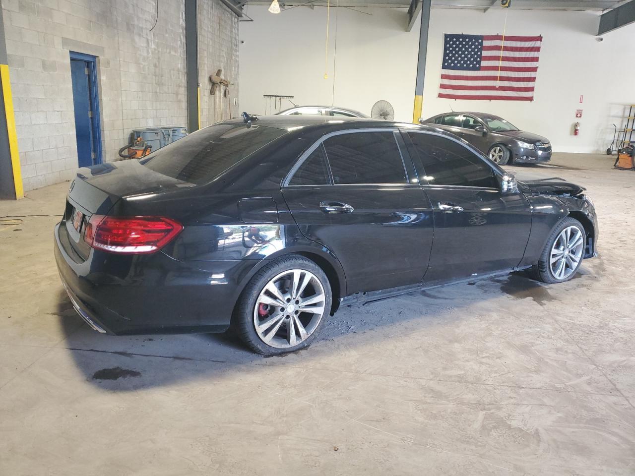 2016 Mercedes-Benz E 350 - Фото 3