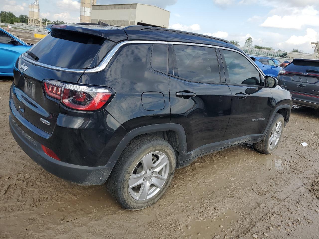 2022 Jeep Compass Latitude - Фото 3