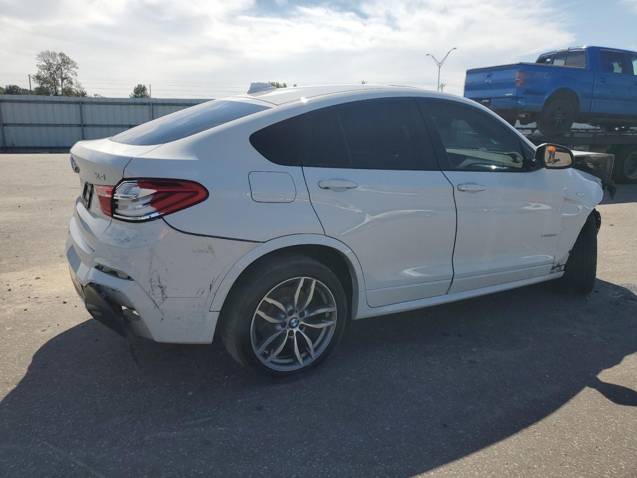 2018 BMW X4 xDrive28I - Image 3
