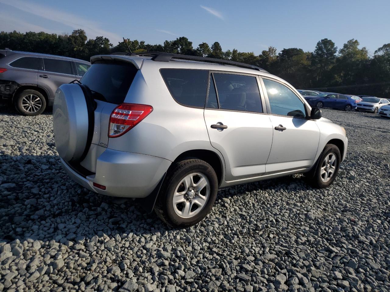 2012 Toyota Rav4 - Фото 3
