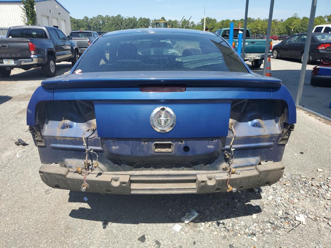 2008 Ford Mustang - Фото 6