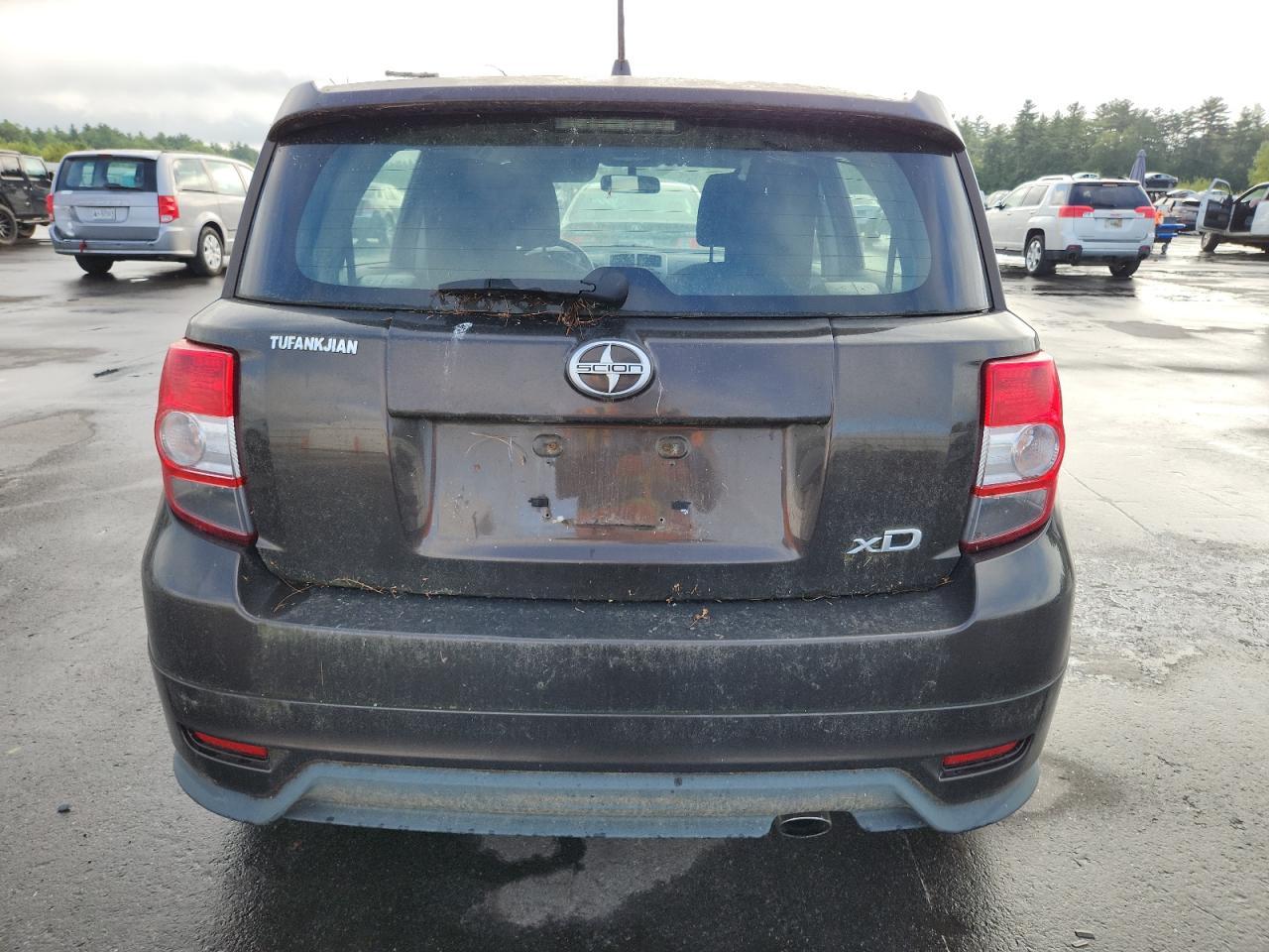 2011 Scion Xd - Фото 6