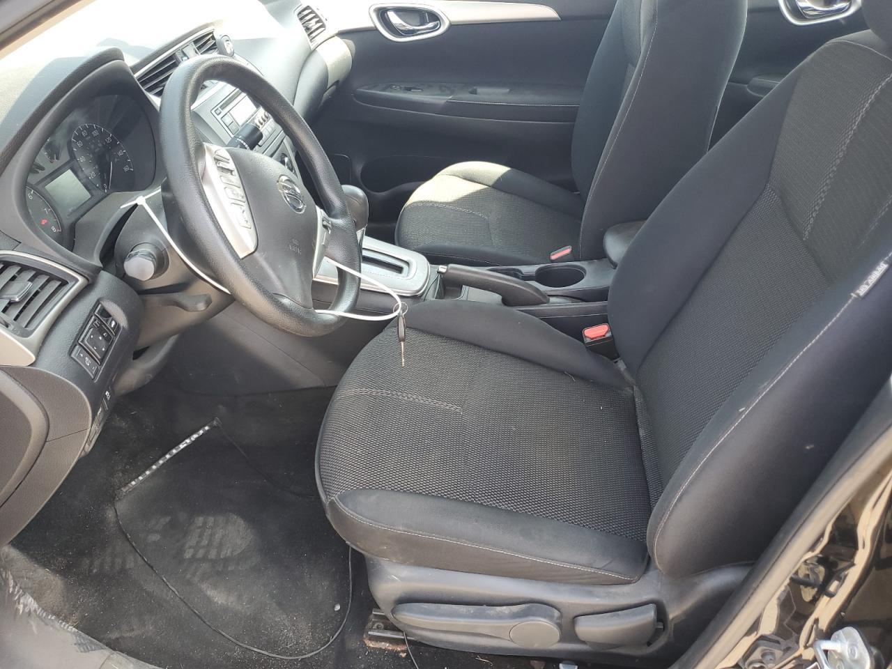 2015 Nissan Sentra S - Image 7