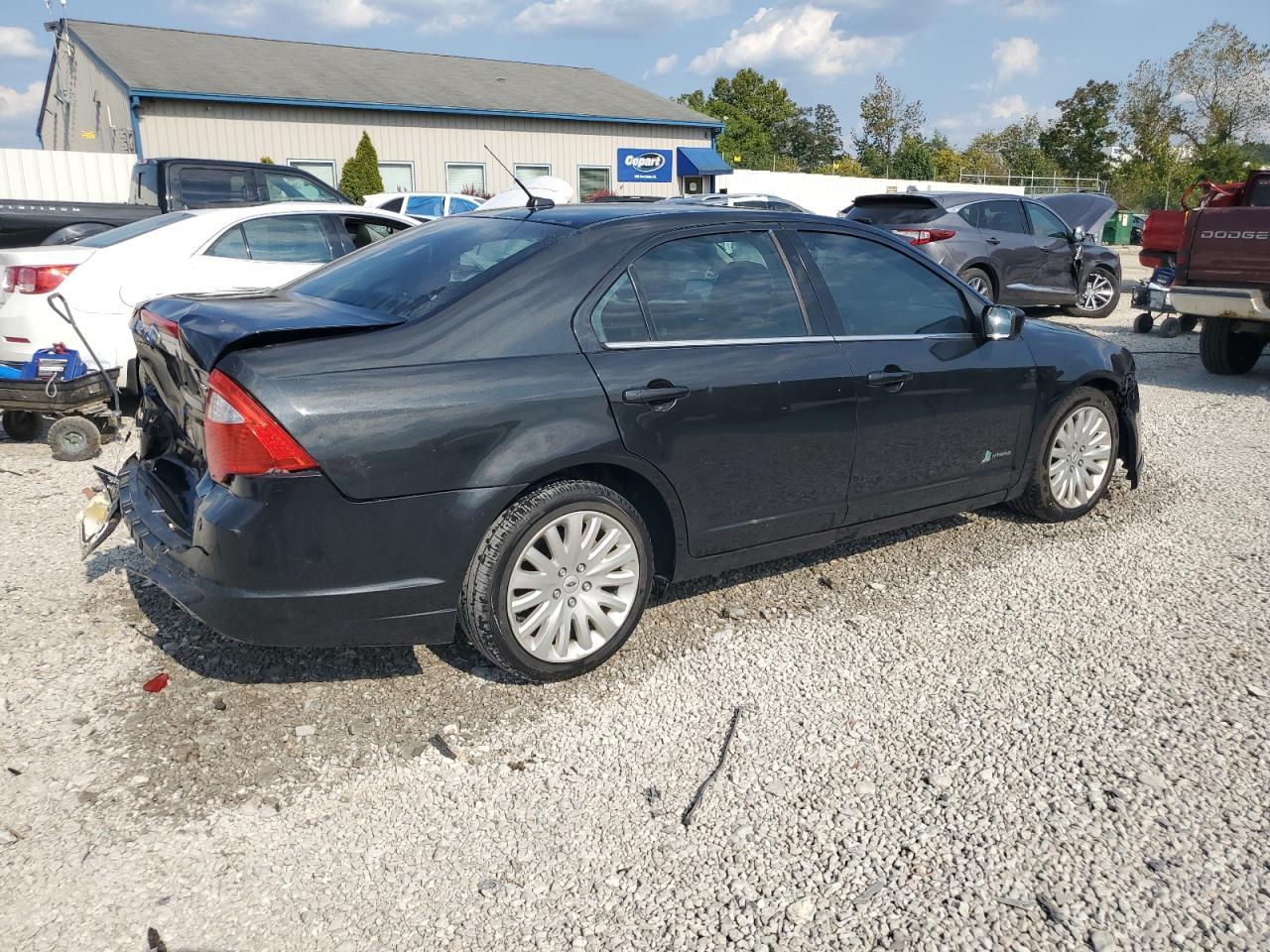 2012 Ford Fusion Hybrid - Фото 3