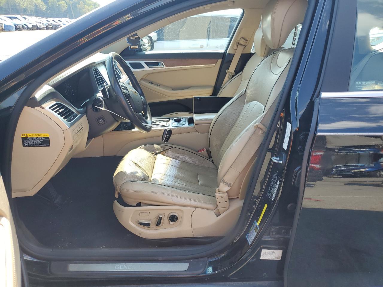 2015 Hyundai Genesis 3.8L - Фото 7