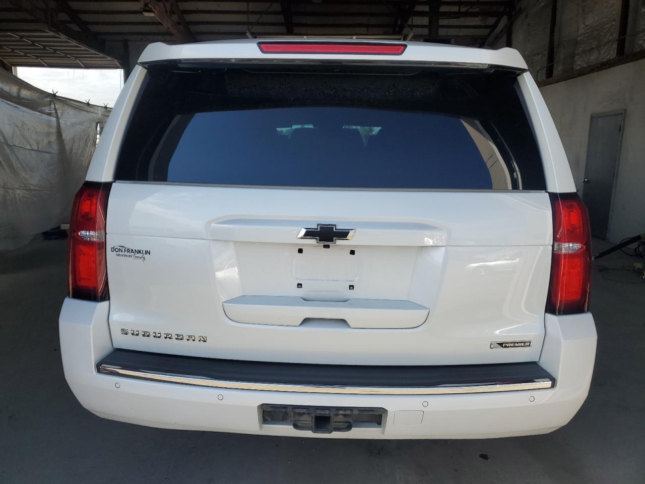 2017 Chevrolet Suburban K1500 Premier - Фото 6