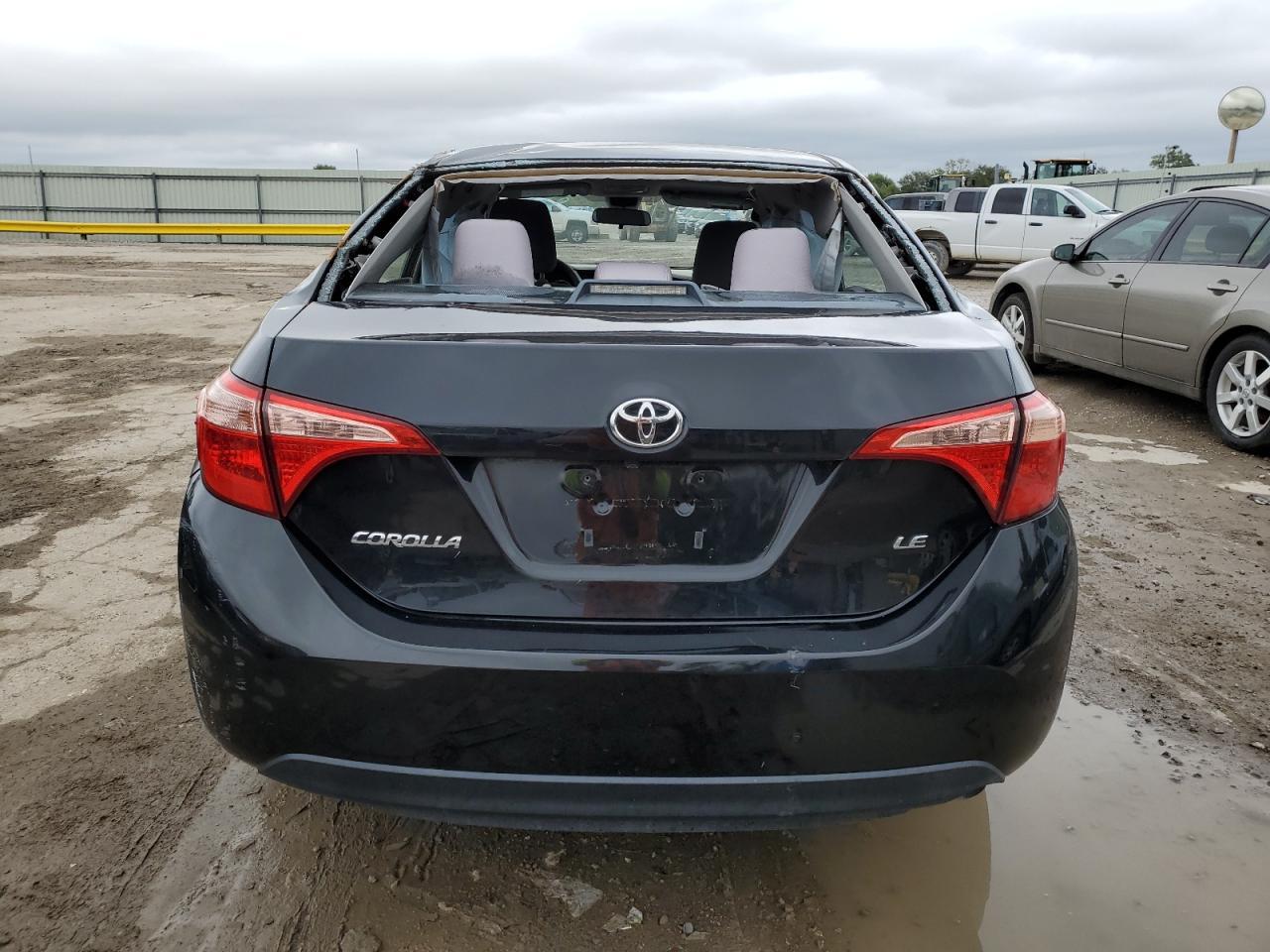 2017 Toyota Corolla L - Image 6