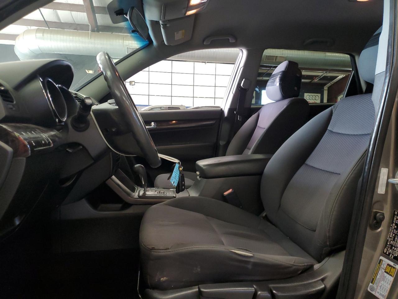 2011 Kia Sorento Base - Фото 7