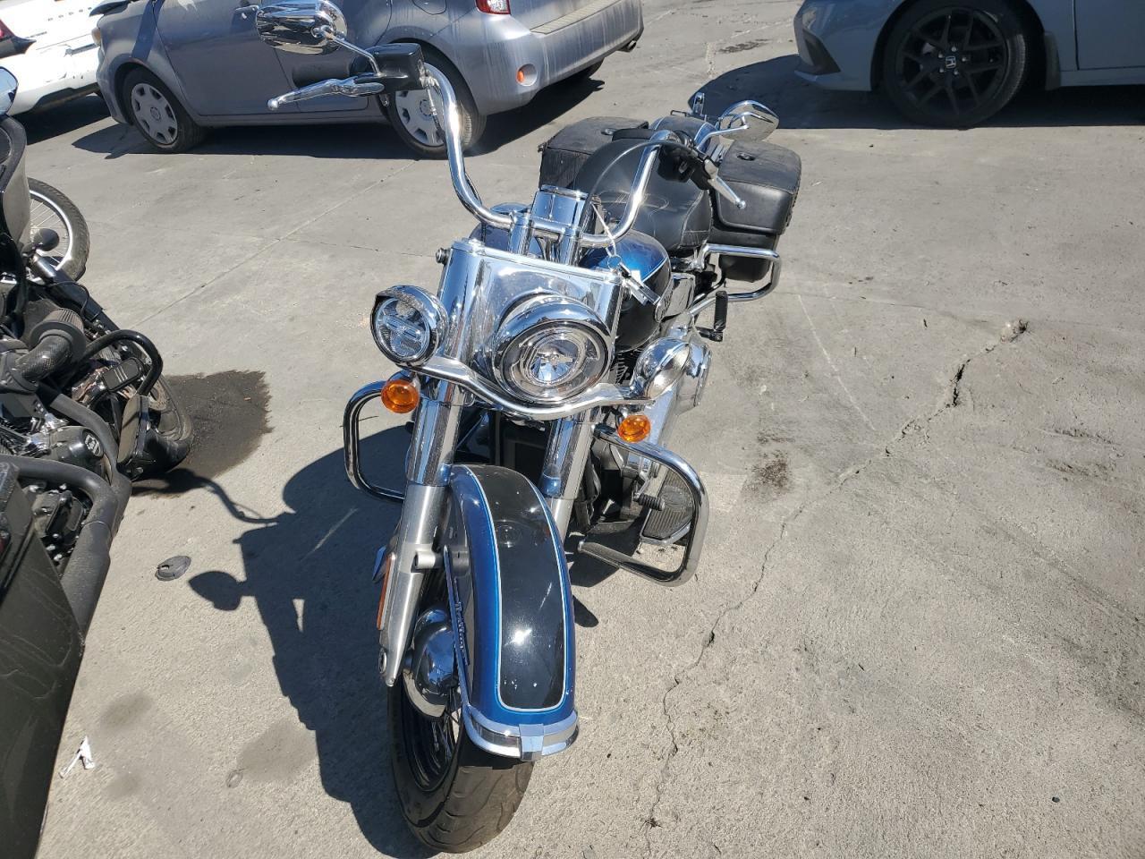 2022 Harley-Davidson Flhcs - Фото 2