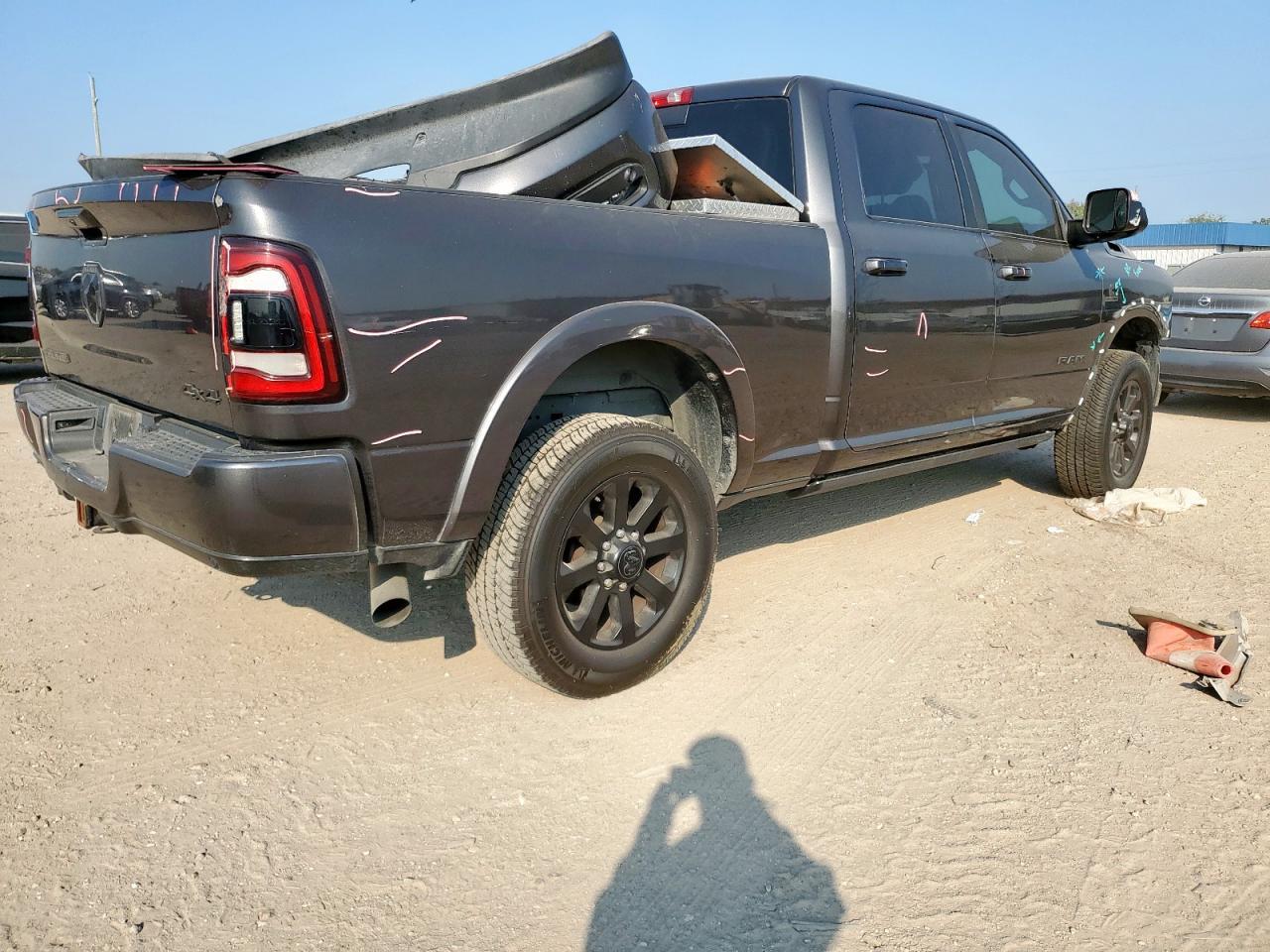 2022 Ram 2500 Laramie - Фото 3