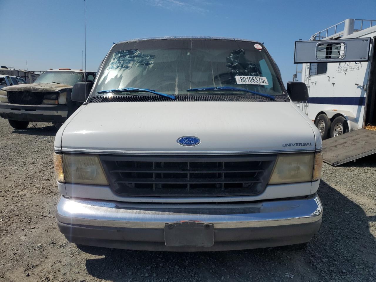 1996 Ford Econoline E150 Van - Фото 5