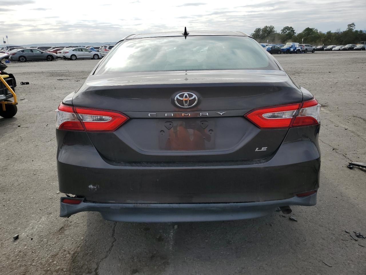 2019 Toyota Camry L - Фото 6