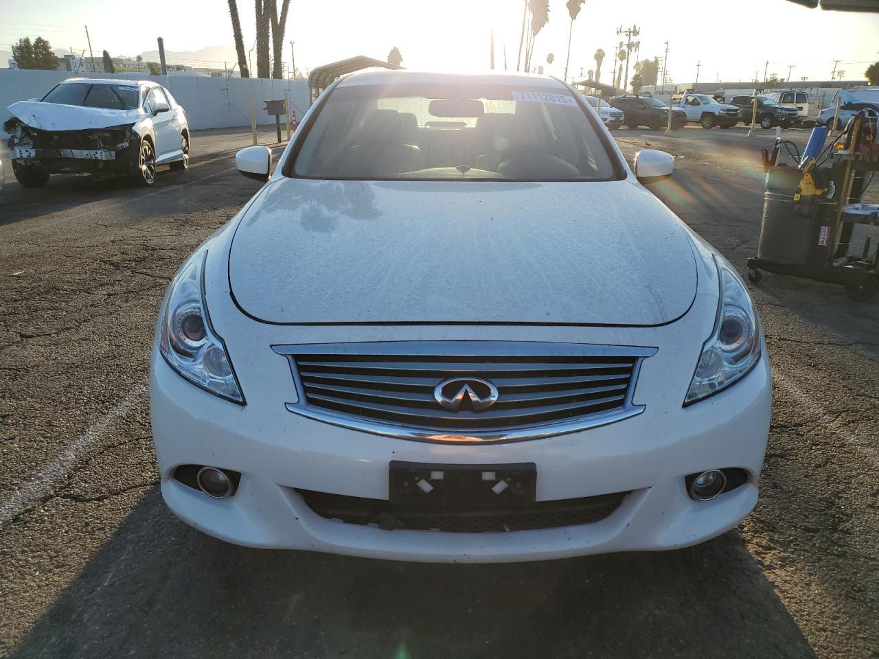 2011 Infiniti G25 Base - Image 5