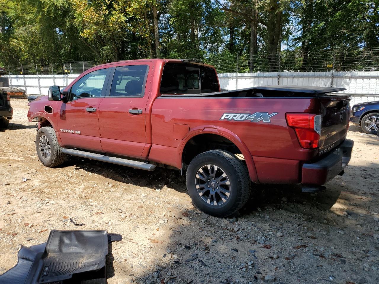 2017 Nissan Titan Xd Sl - Фото 2