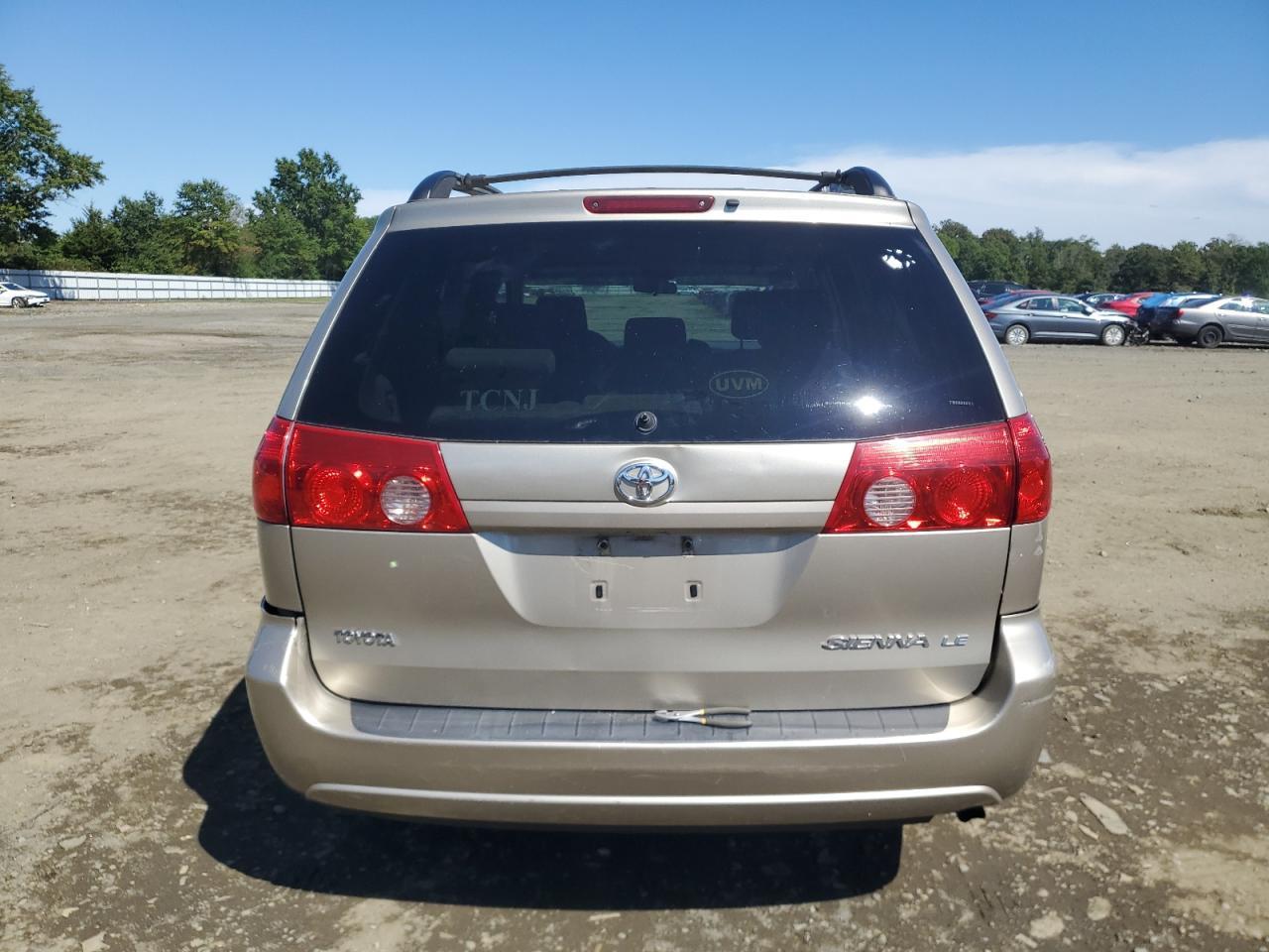 2007 Toyota Sienna Ce - Image 6