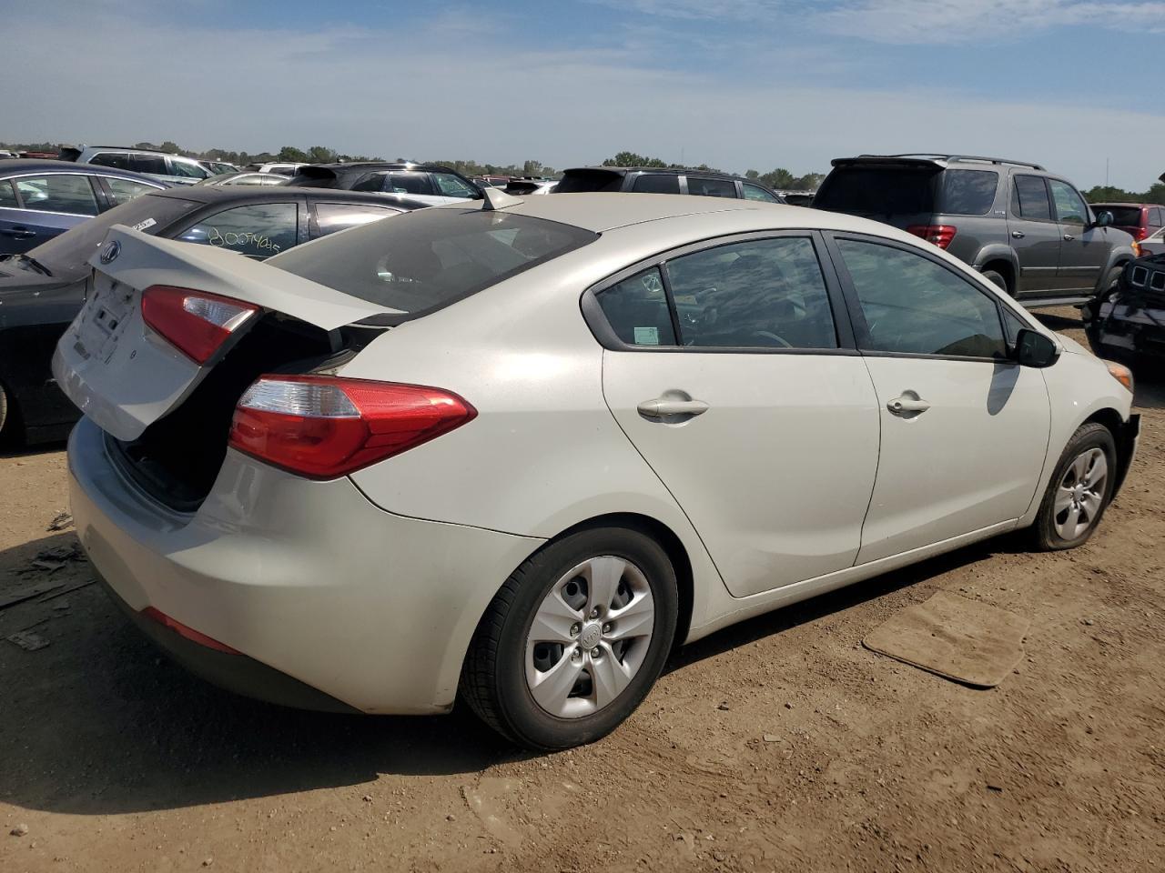 2015 Kia Forte Lx - Image 3