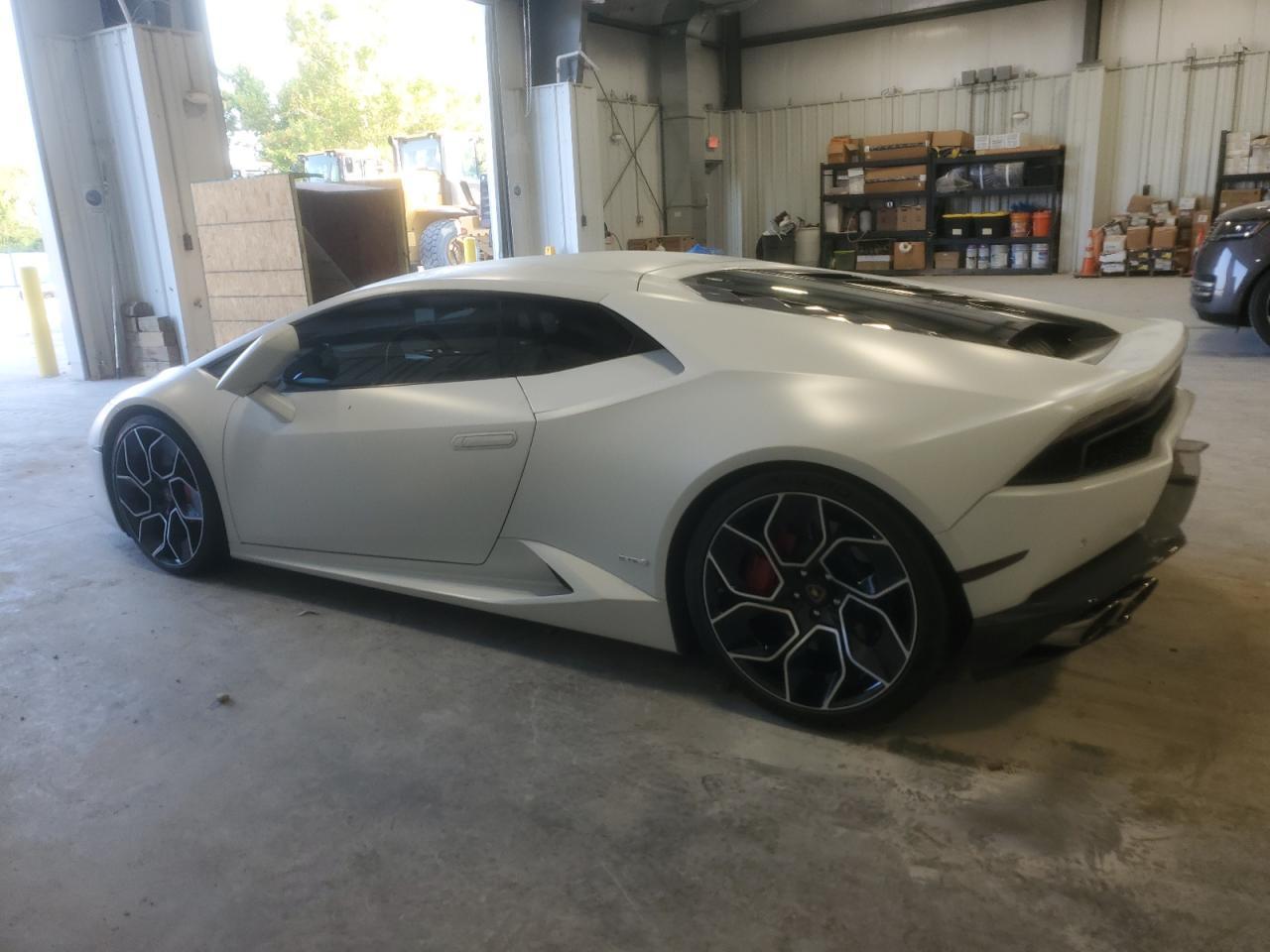2015 Lamborghini Huracan - Image 2