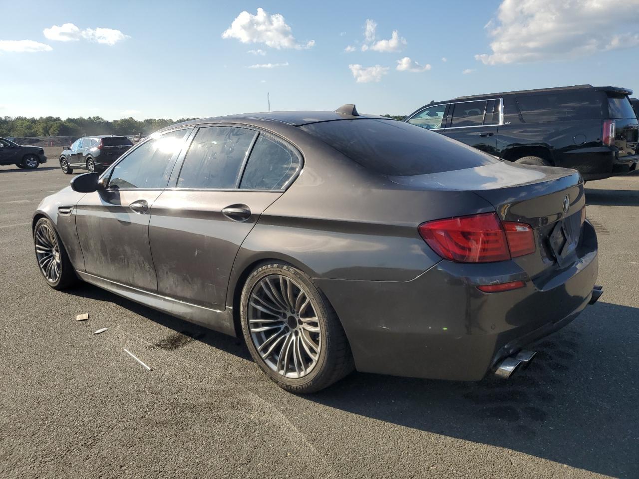 2013 BMW M5 - Image 2