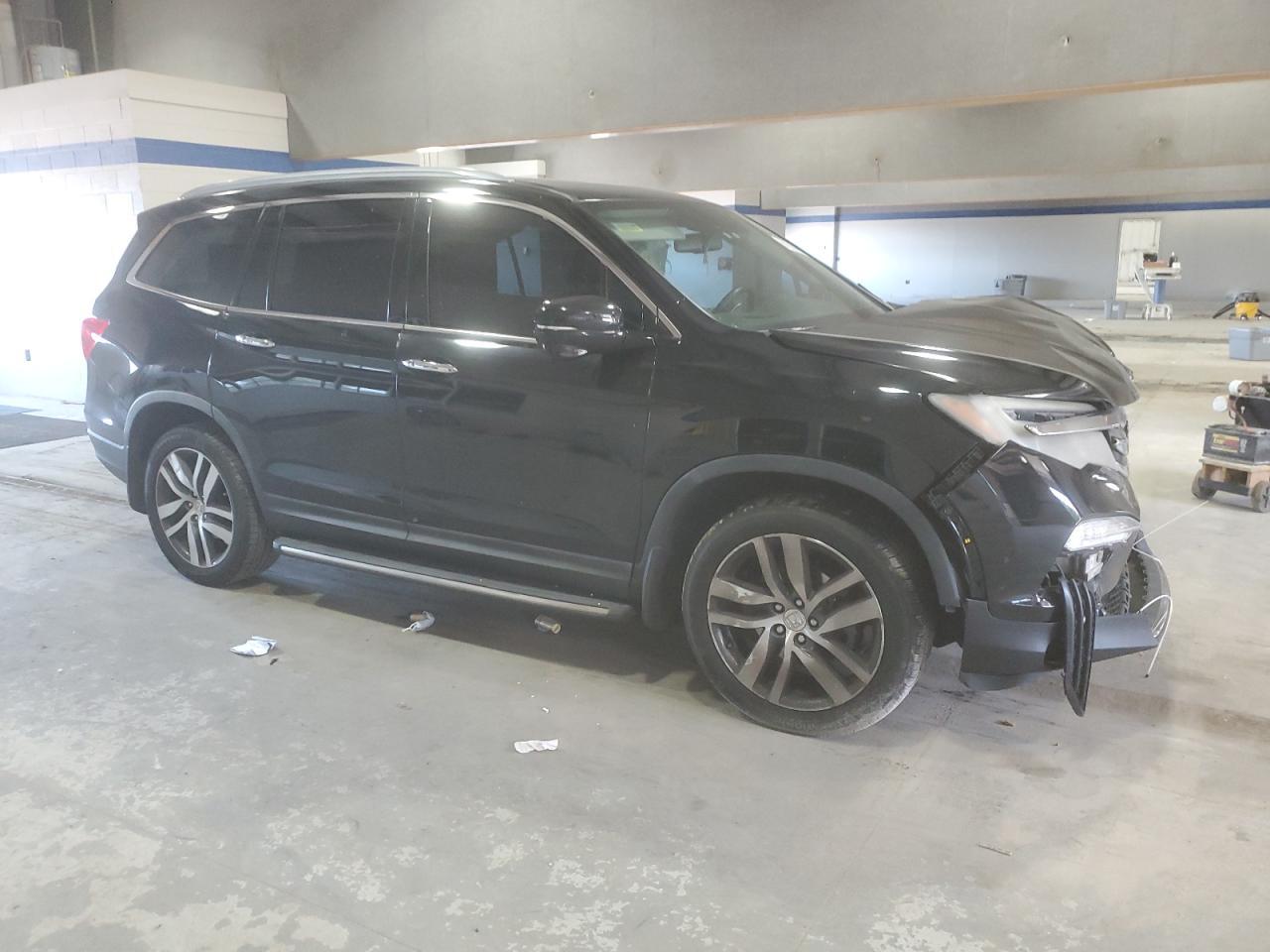 2017 Honda Pilot Touring - Фото 4