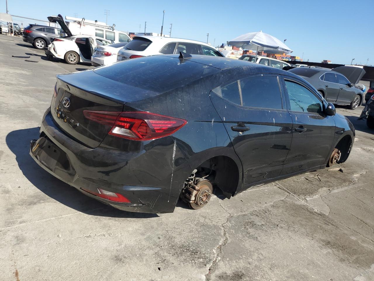 2020 Hyundai Elantra Sel - Фото 3