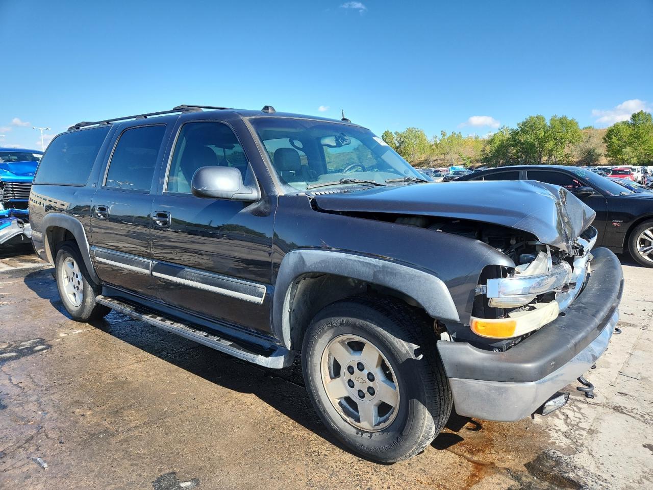 2005 Chevrolet Suburban K1500 - Image 4