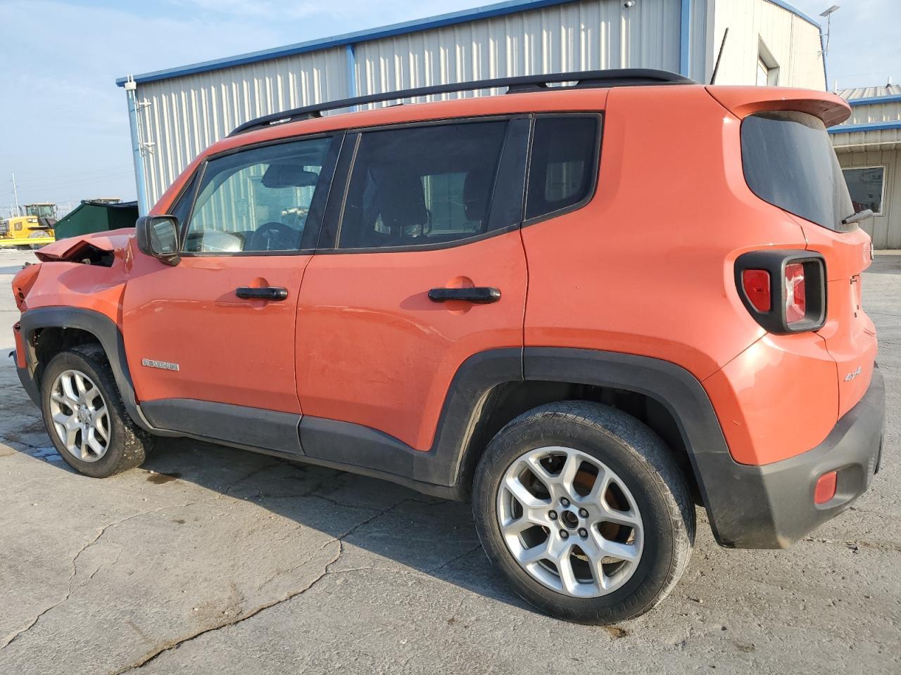 2018 Jeep Renegade Latitude - Фото 2