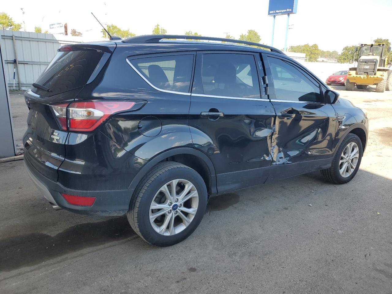 2017 Ford Escape Se - Image 3
