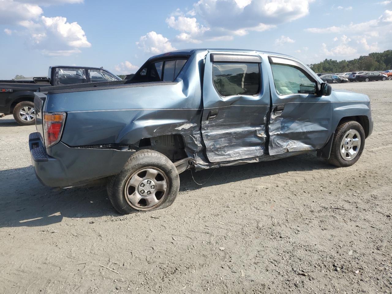 2007 Honda Ridgeline Rt - Image 3
