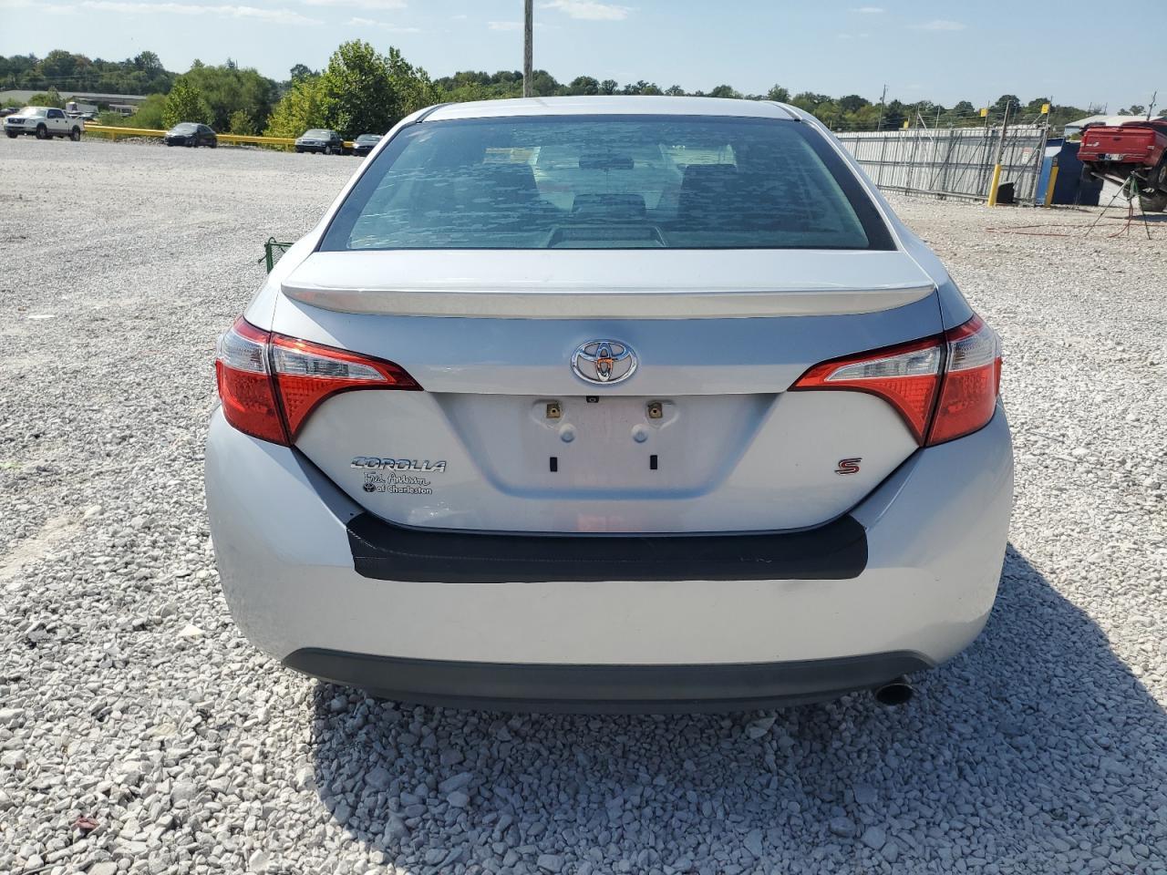 2014 Toyota Corolla L - Фото 6