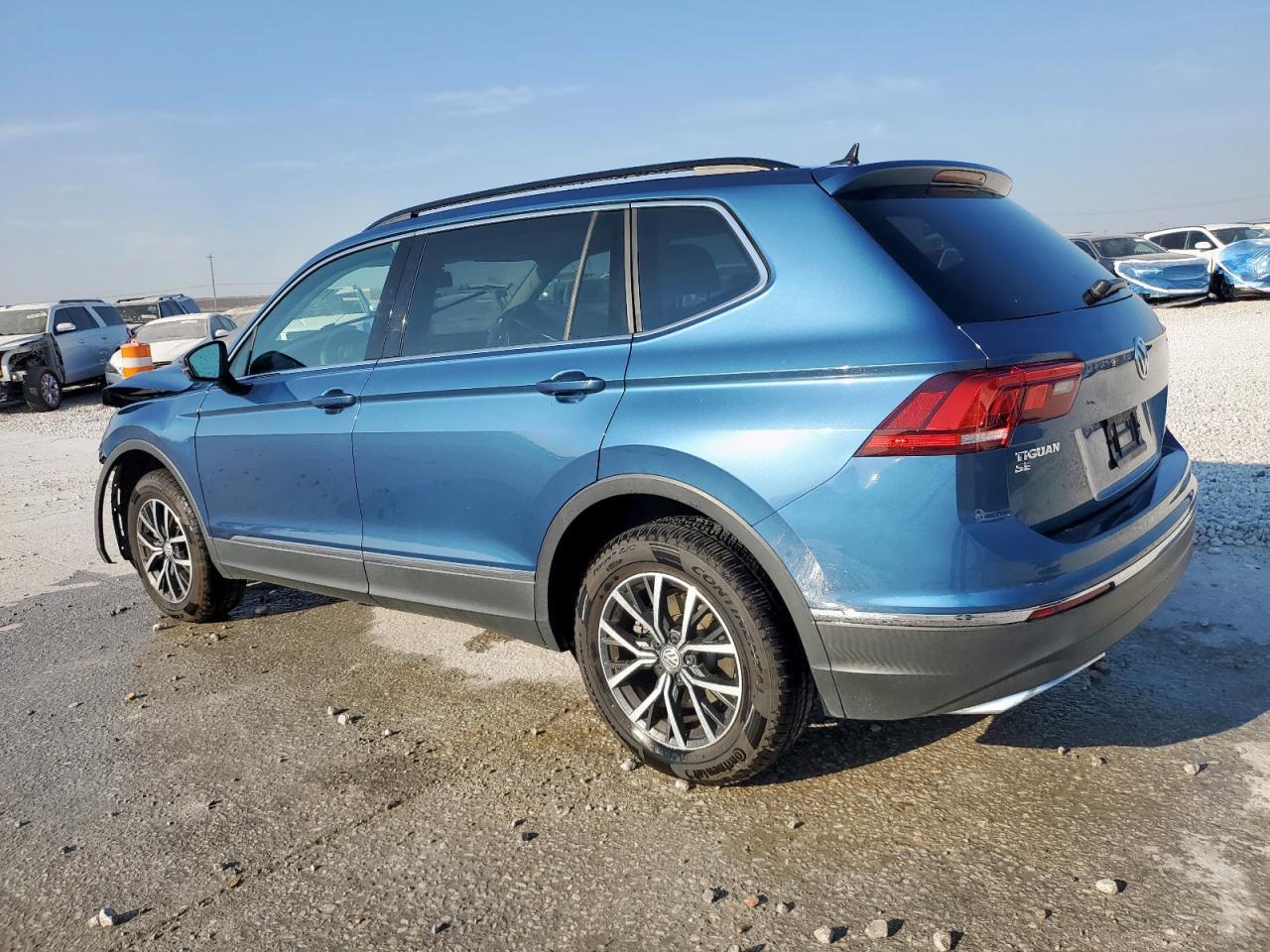 2020 Volkswagen Tiguan Se - Фото 2
