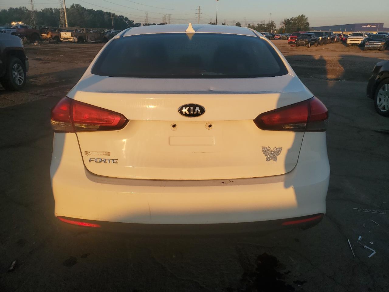 2017 Kia Forte Lx - Фото 6