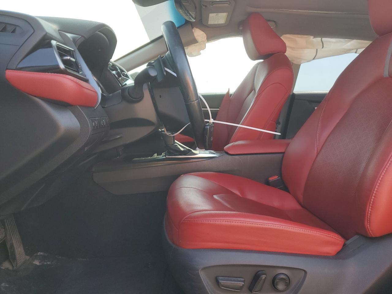 2020 Toyota Camry Xse - Фото 7