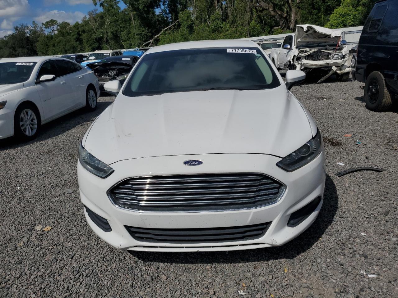 2016 Ford Fusion S - Image 5